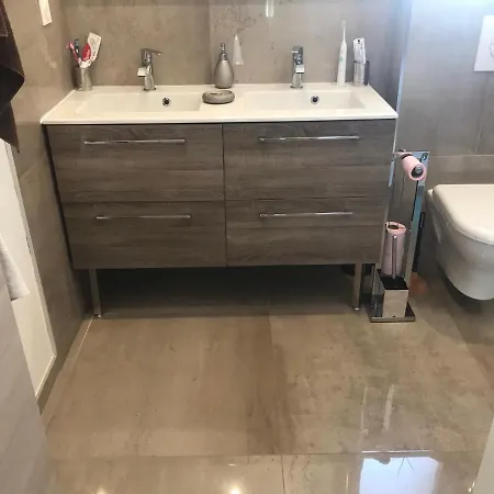 Maison Lilomel بيت ضيافة 4*