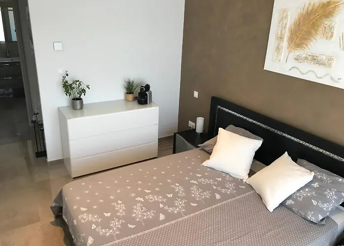 Maison Lilomel بيت ضيافة 4*